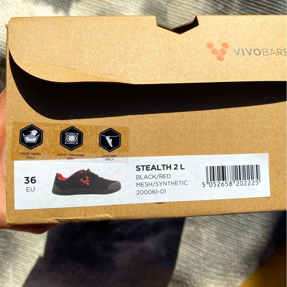 New in box Vivo Barefoot Stealth 2 - Picture 2 of 9
